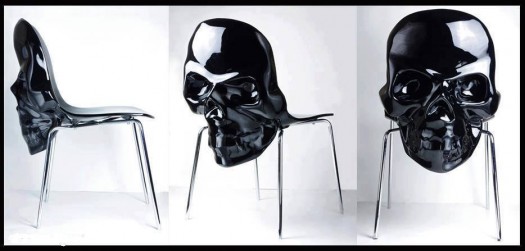 Black plastic skull