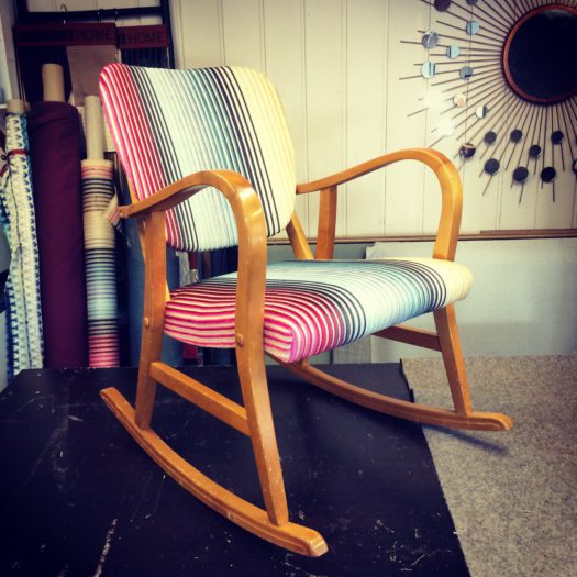 Gyngestol i tekstil fra Missoni Home